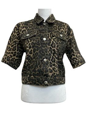 Steve Madden Leopard Print Short Sleeve Cropped Denim Jacket